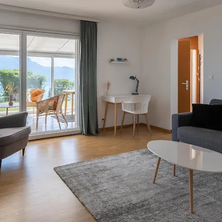 Spacious - Panoramic View Saint-Saphorin