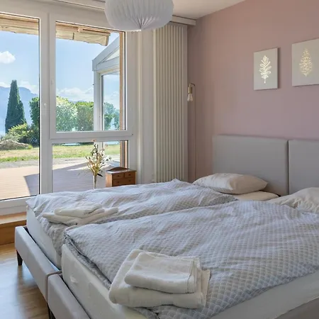Apartman Spacious - Panoramic View Saint-Saphorin